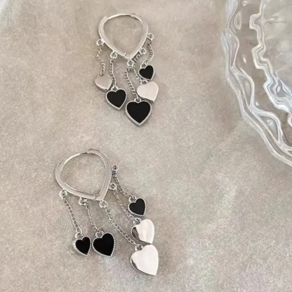 Black Heart Tassel Hoop Silver Dangle Hearts Earrings NWT - Picture 2 of 7